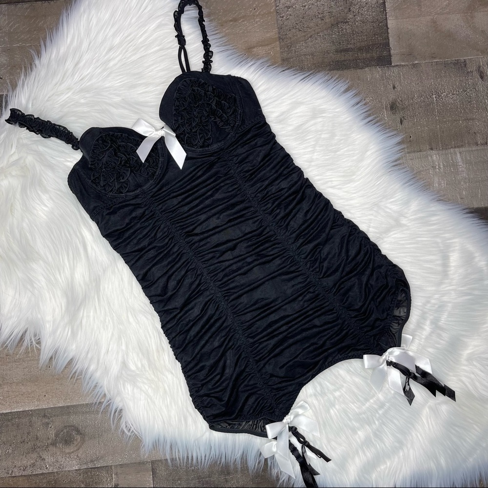 NWOT Victoria’s Secret Sexy Little Things 34B